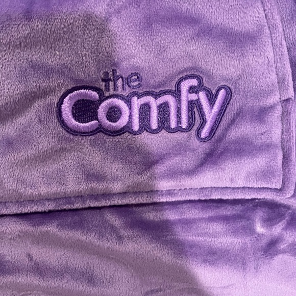 Purple Comfy - Picture 3 of 3